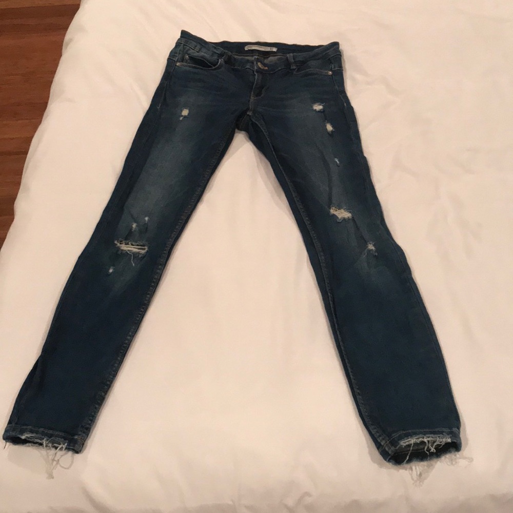 Zara ripped blue jeans